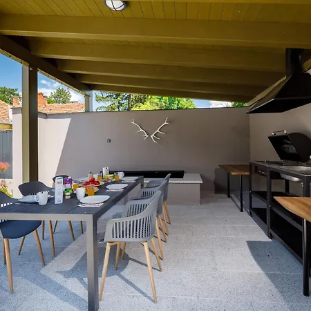 Park 1 By Interhome شقة *